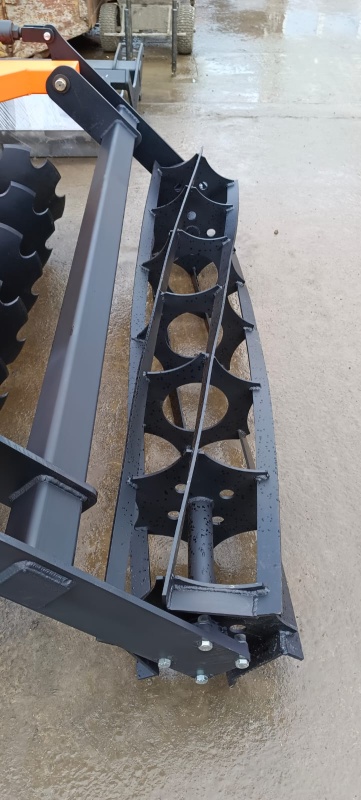 Борона дисковая навесная БДН 2,4х2Н с амортизаторами катка, 14 рабочих органов купить в Ставрополе – «БДН-АгроКубань», 7