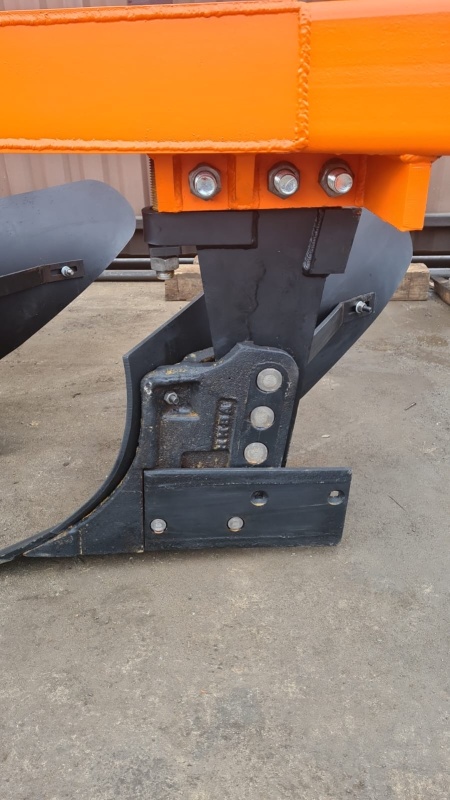 Плуг отвальный ПЛН 3-35 (3 корпуса) купить в Ставрополе – «БДН-АгроКубань», 3