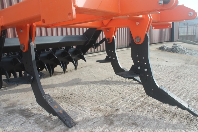 Плуг чизельный ПЧН-1,6 с зубчатым катком купить в Ставрополе – «БДН-АгроКубань», 12